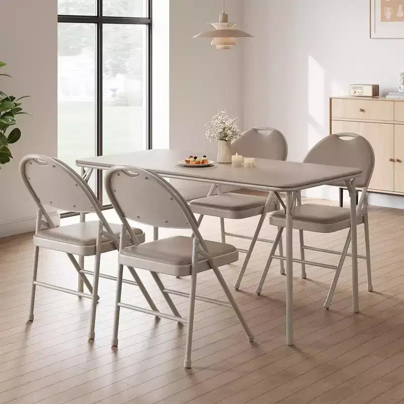 Folding Chairs Set of 2/4/6, Metal Foldable Chair with and Non-Slip Feet Pads